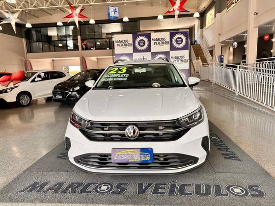 VOLKSWAGEN NIVUS 1.0 200 TSI TOTAL FLEX COMFORTLINE AUTOMÁTICO